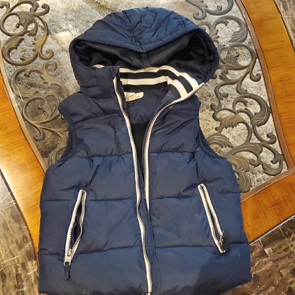 H&M boys navy vest
